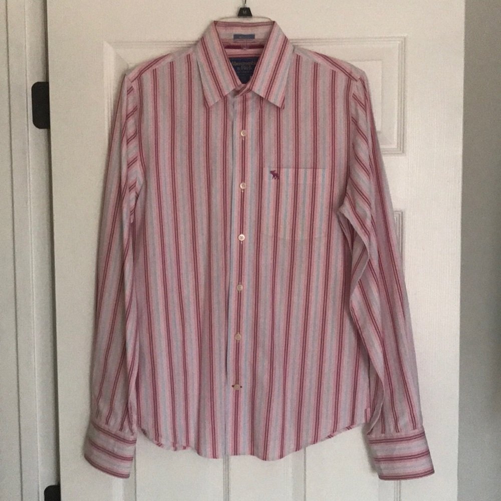 Classic Abercrombie and Fitch men’s dress shirt